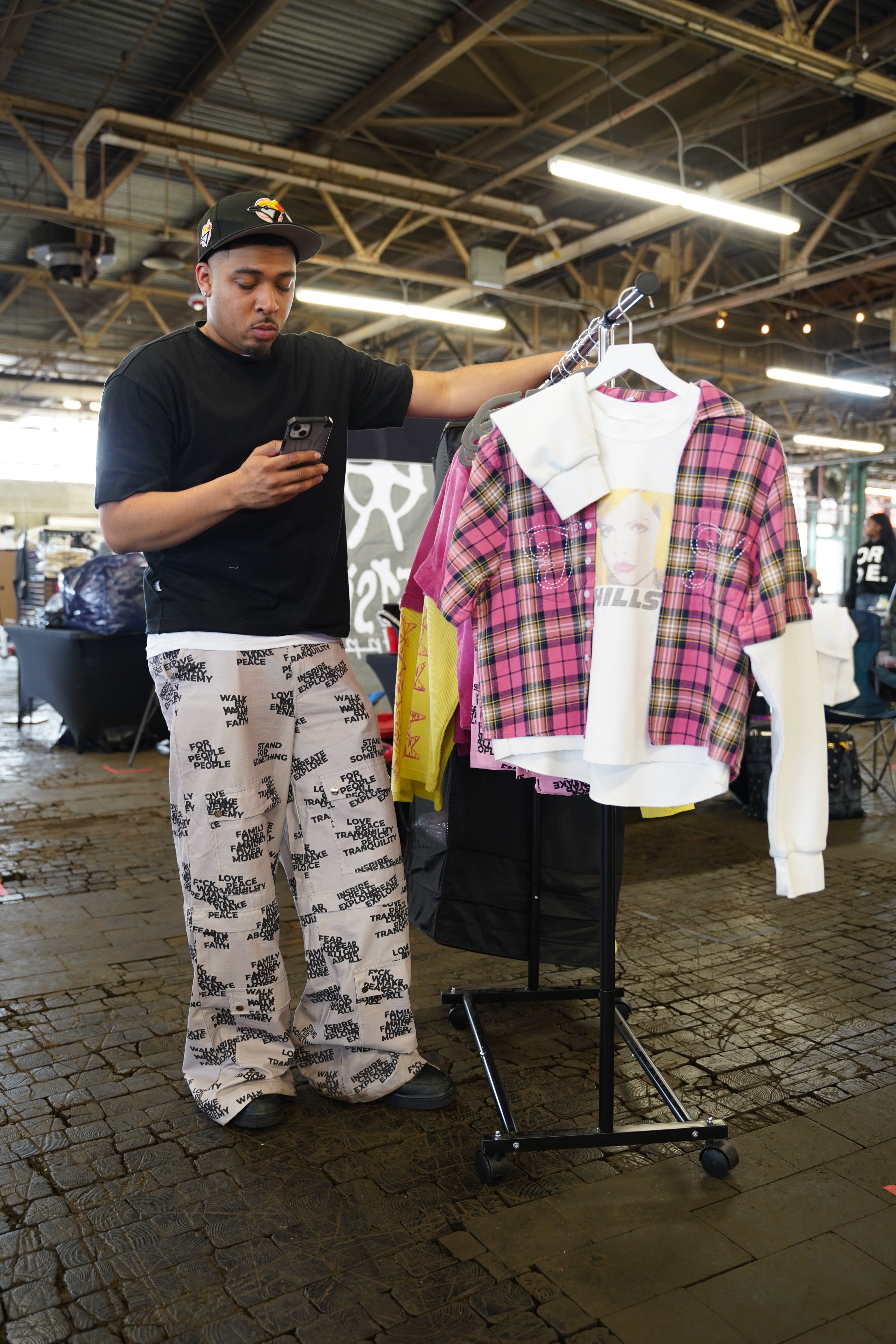 "STATEMENT" CONVERTIBLE PANTS